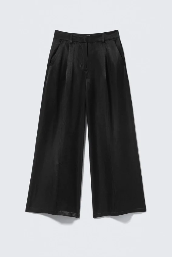 High Waisted Wide Leg Satin Trousers – Black High Waisted Wide Leg Satin Trousers – Black