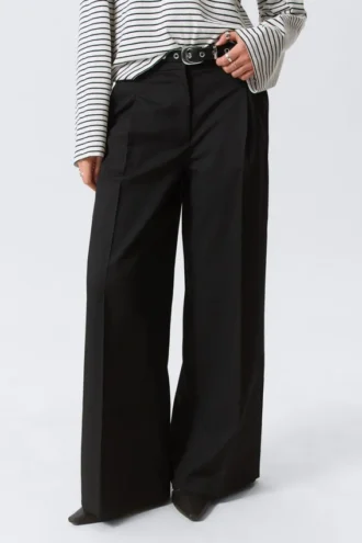 High Waisted Wide Leg Suiting Trousers – Black