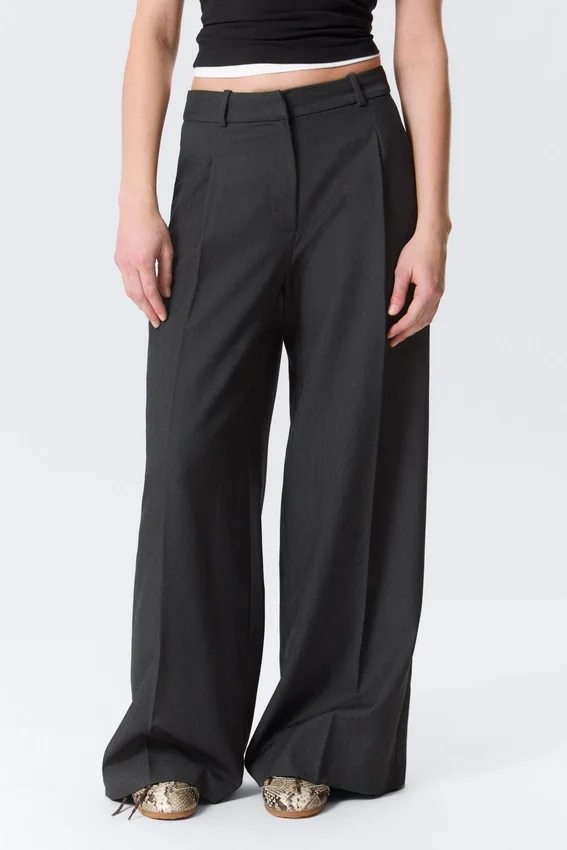 High Waisted Wide Leg Suiting Trousers – Dark Grey Melange High Waisted Wide Leg Suiting Trousers – Dark Grey Melange