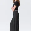 High Waisted Wide Leg Suiting Trousers – Dark Grey Melange High Waisted Wide Leg Suiting Trousers – Dark Grey Melange
