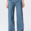 Imoo Low Rise Loose Wide Jeans – 90S Blue – Medium Blue Imoo Low Rise Loose Wide Jeans – 90S Blue – Medium Blue
