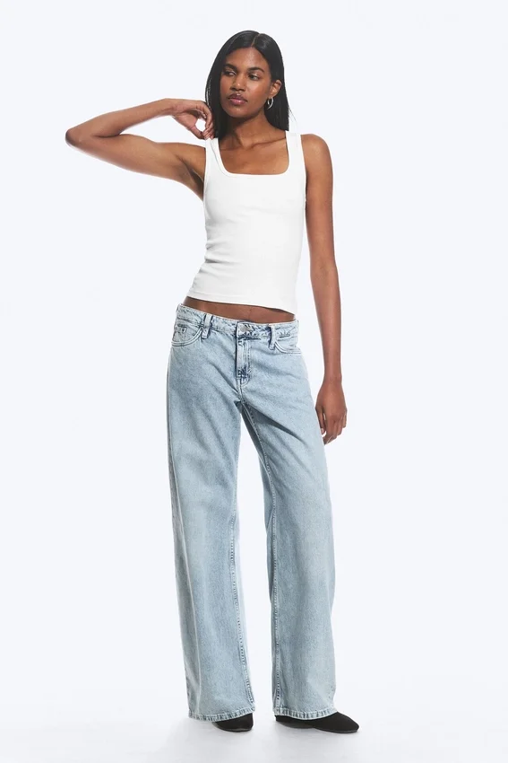 Imoo Low Rise Loose Wide Jeans – Dream Blue – Light Blue Imoo Low Rise Loose Wide Jeans – Dream Blue – Light Blue