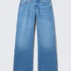 Imoo Low Rise Loose Wide Jeans – Kallithea Blue – Medium Blue Imoo Low Rise Loose Wide Jeans – Kallithea Blue – Medium Blue