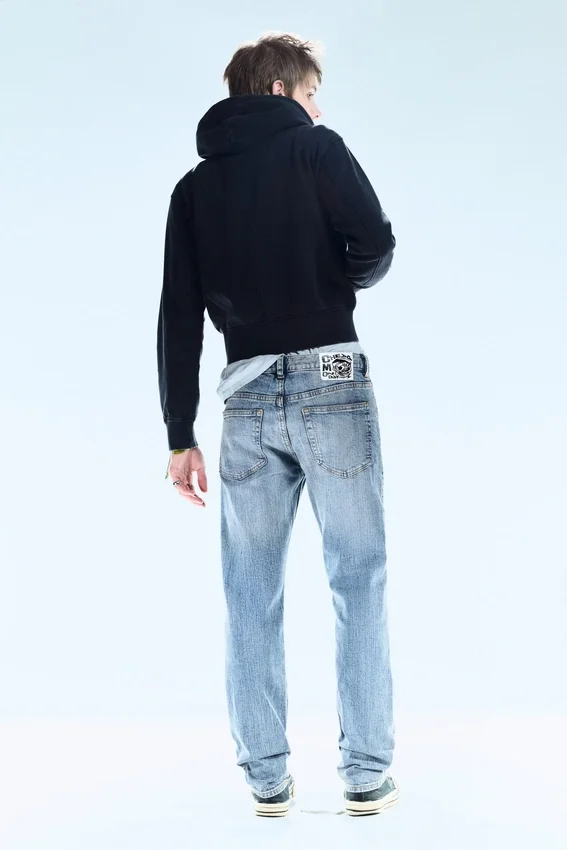 Issue Low Waist Slim Tapered Jeans – Us Blue – Light Blue | Cheap Monday Gb Issue Low Waist Slim Tapered Jeans – Us Blue – Light Blue | Cheap Monday Gb