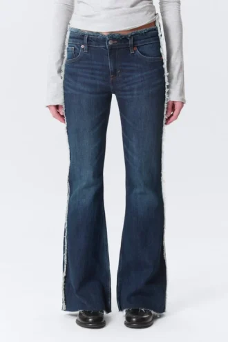 Katsumi Low Rise Frayed Flared Jeans – Summit Blue – Dark Blue Katsumi Low Rise Frayed Flared Jeans – Summit Blue – Dark Blue