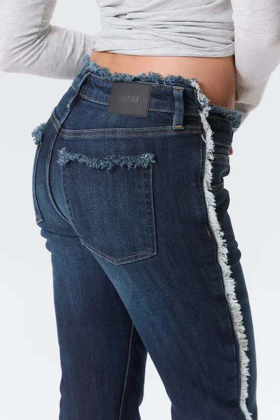 Katsumi Low Rise Frayed Flared Jeans – Summit Blue – Dark Blue Katsumi Low Rise Frayed Flared Jeans – Summit Blue – Dark Blue