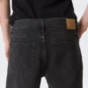 Klean Mid Rise Regular Straight Jeans – Tuned Black – Black