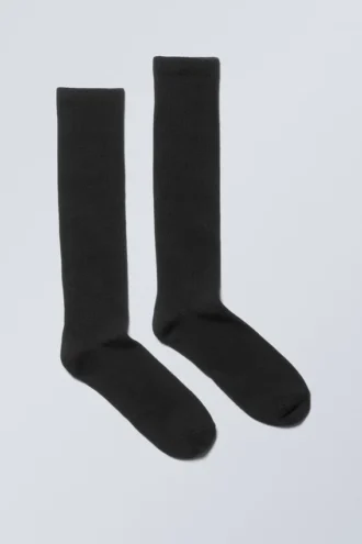 Knee High Sport Socks – Black Knee High Sport Socks – Black