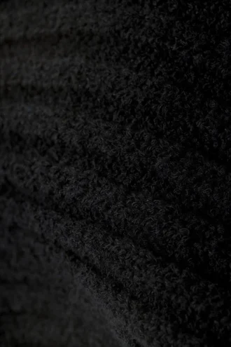 Knitted Boat-Neck Bolero – Black