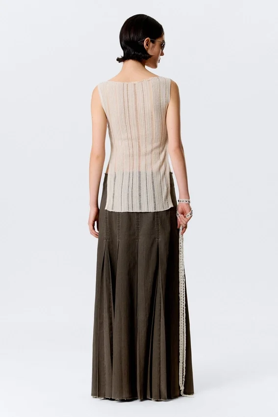 Knitted Boat-Neck Tank Top – Light Beige Knitted Boat-Neck Tank Top – Light Beige