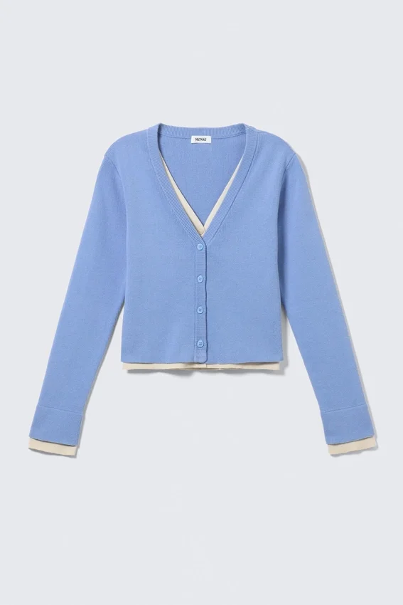 Knitted Double-Layered V-Neck Cardigan – Blue/Off-White Knitted Double-Layered V-Neck Cardigan – Blue/Off-White