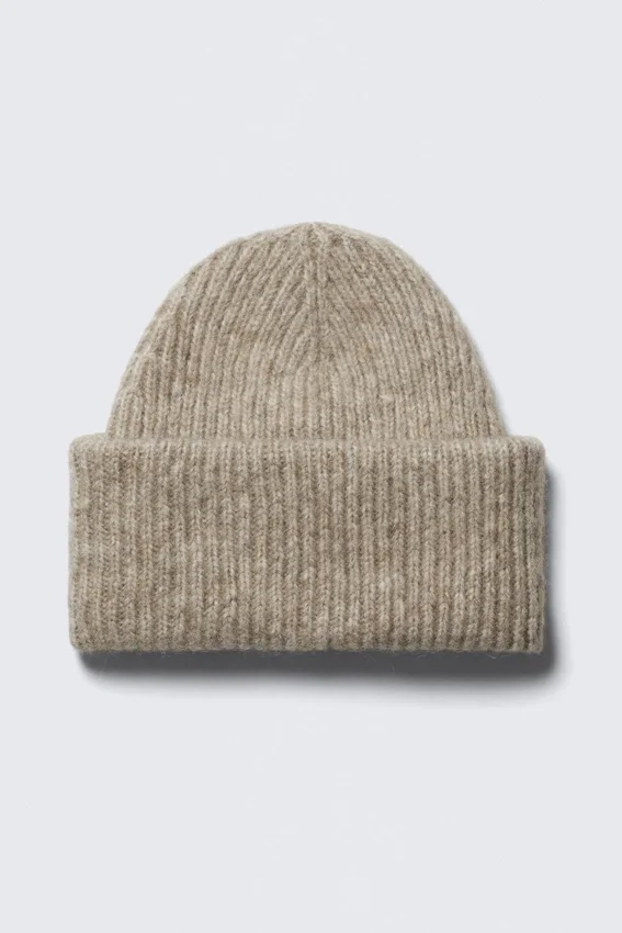 Knitted Fold-Up Ribbed Beanie – Beige Knitted Fold-Up Ribbed Beanie – Beige