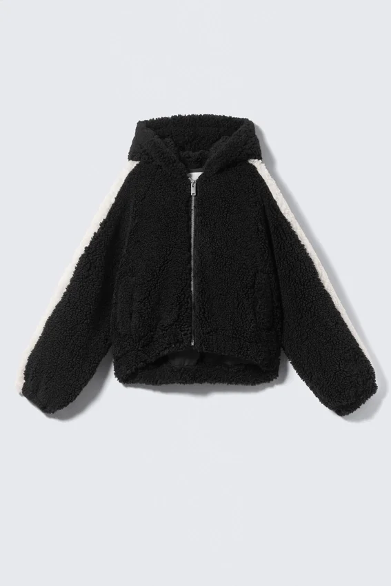 Knitted Hoodie – Black Knitted Hoodie – Black