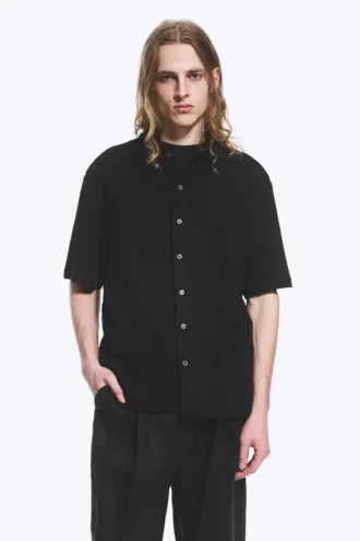 Knitted Short-Sleeved Button-Up Shirt – Black Knitted Short-Sleeved Button-Up Shirt – Black