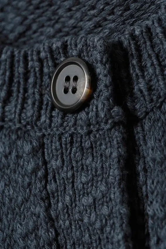 Knitted Single-Breasted Vest – Dark Navy Blue Knitted Single-Breasted Vest – Dark Navy Blue