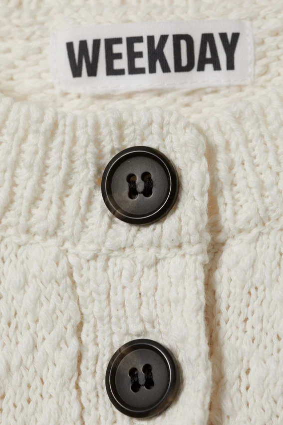 Knitted Single-Breasted Vest – Off-White Knitted Single-Breasted Vest – Off-White