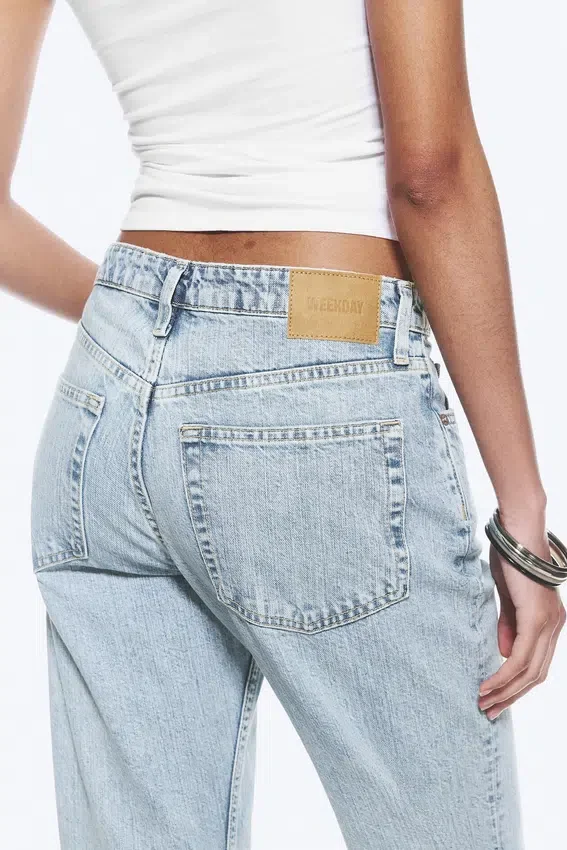 Laika Mid Rise Regular Straight Jeans – Dream Blue – Light Blue Laika Mid Rise Regular Straight Jeans – Dream Blue – Light Blue