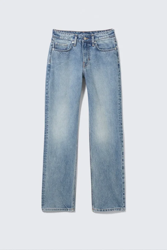 Laika Mid Rise Regular Straight Jeans – Eighteen Blue – Medium Blue Laika Mid Rise Regular Straight Jeans – Eighteen Blue – Medium Blue
