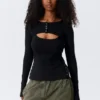 Layered Two-Piece Bolero Singlet – Black Layered Two-Piece Bolero Singlet – Black