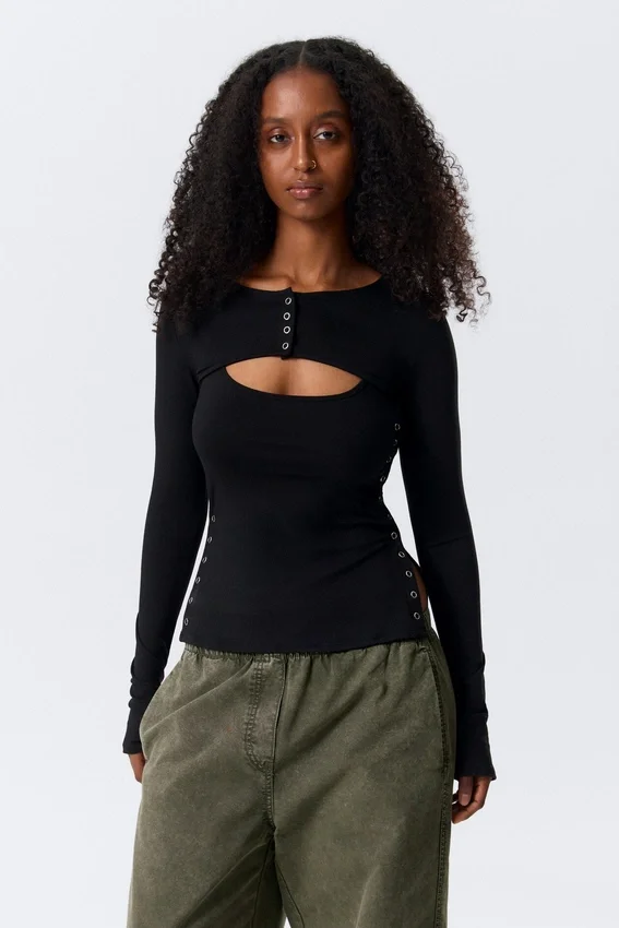 Layered Two-Piece Bolero Singlet – Black Layered Two-Piece Bolero Singlet – Black