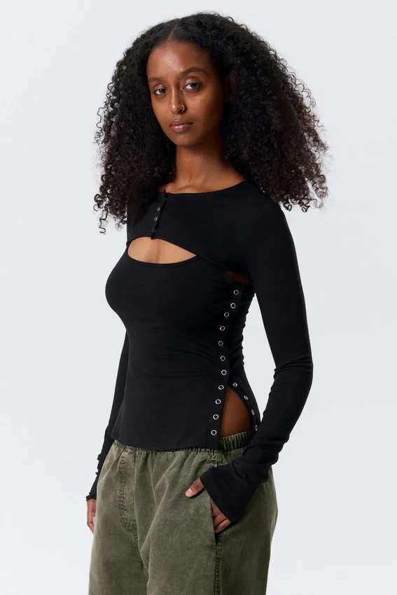 Layered Two-Piece Bolero Singlet – Black Layered Two-Piece Bolero Singlet – Black