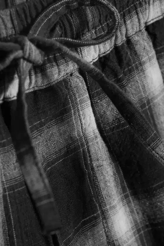Linen-Blend Shorts – Checked Black Linen-Blend Shorts – Checked Black