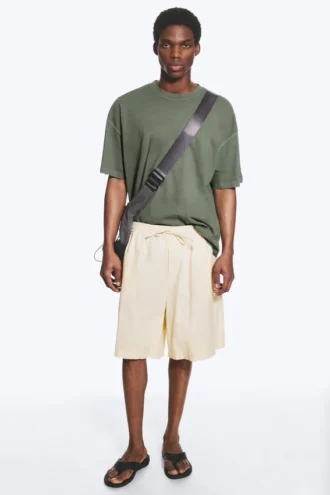 Linen-Blend Shorts – Light Beige