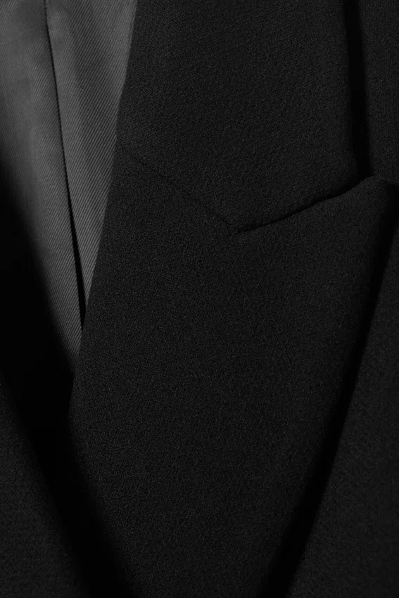 Logan Double-Breasted Wool-Blend Coat – Black Logan Double-Breasted Wool-Blend Coat – Black