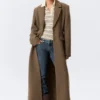 Long Fitted Single-Breasted Suiting Coat – Medium Brown Long Fitted Single-Breasted Suiting Coat – Medium Brown