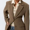 Long Fitted Single-Breasted Suiting Coat – Medium Brown Long Fitted Single-Breasted Suiting Coat – Medium Brown