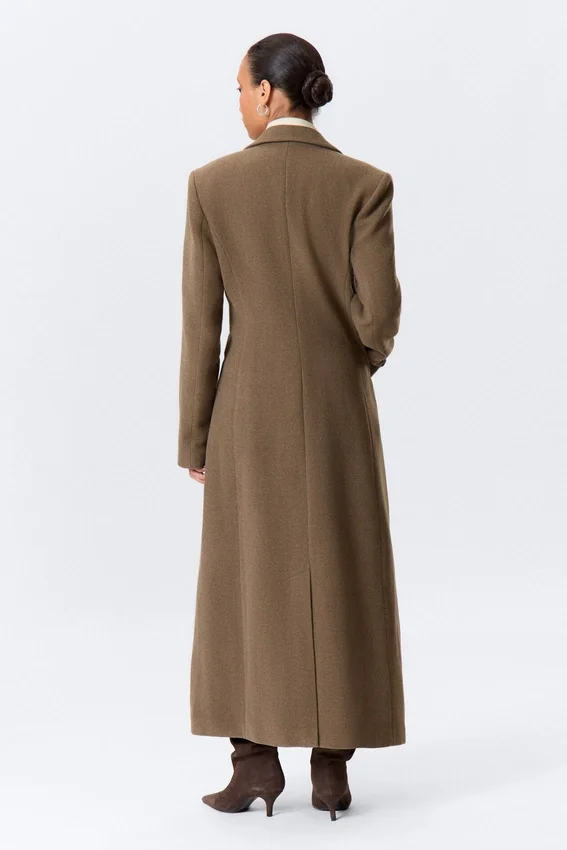 Long Fitted Single-Breasted Suiting Coat – Medium Brown Long Fitted Single-Breasted Suiting Coat – Medium Brown