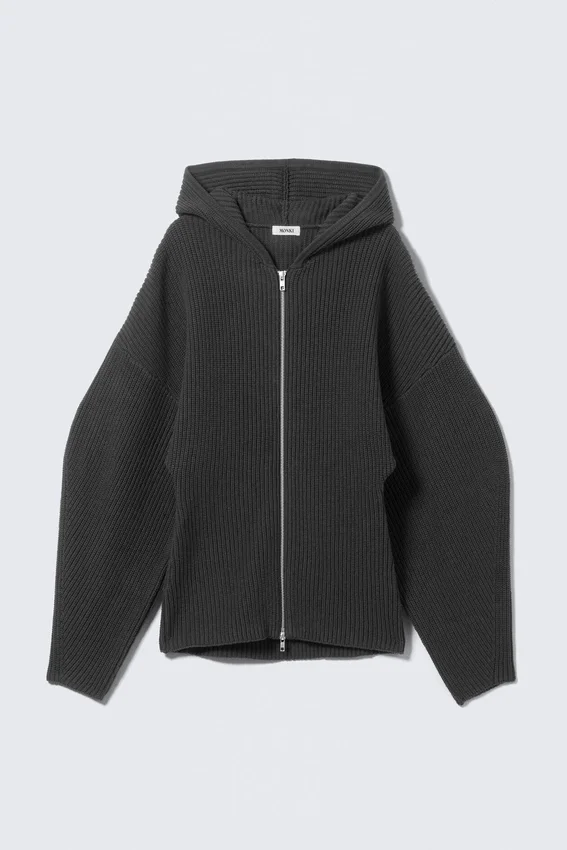 Long Knitted Zip Hoodie – Black Long Knitted Zip Hoodie – Black