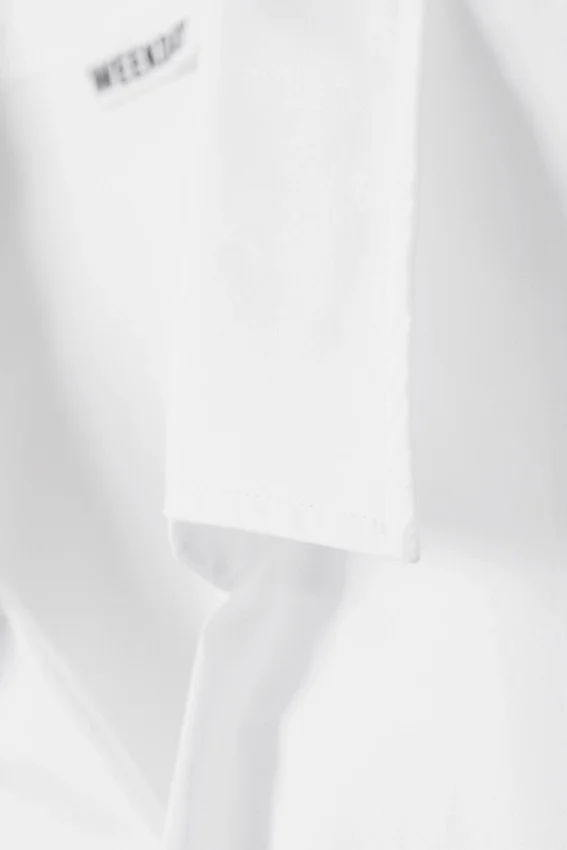 Long-Sleeved Asymmetric Mini Shirt Dress – White Long-Sleeved Asymmetric Mini Shirt Dress – White