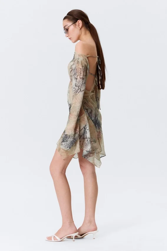 Long-Sleeved Asymmetric Satin Mini Dress – Beige – Snakeskin-Patterned Long-Sleeved Asymmetric Satin Mini Dress – Beige – Snakeskin-Patterned