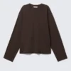 Long-Sleeved Boxy Cotton T-Shirt – Dark Brown Long-Sleeved Boxy Cotton T-Shirt – Dark Brown