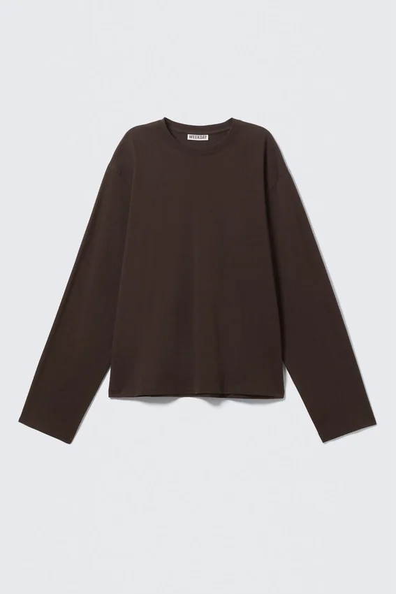 Long-Sleeved Boxy Cotton T-Shirt – Dark Brown Long-Sleeved Boxy Cotton T-Shirt – Dark Brown