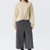 Long-Sleeved Boxy Cotton T-Shirt – Light Beige Long-Sleeved Boxy Cotton T-Shirt – Light Beige