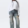 Long-Sleeved Boxy Cotton T-Shirt – White Long-Sleeved Boxy Cotton T-Shirt – White