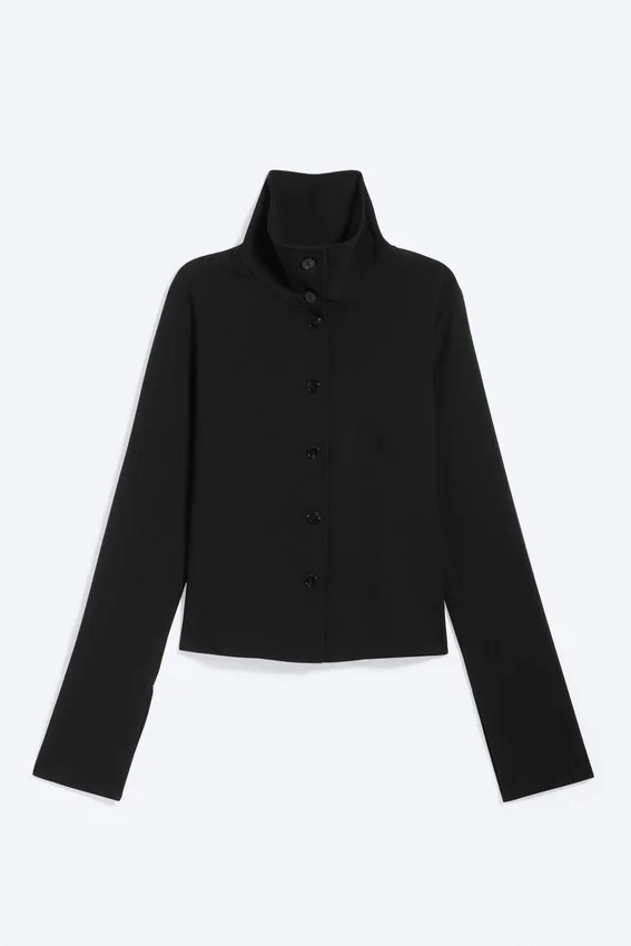 Long-Sleeved Buttoned Shirt – Black Long-Sleeved Buttoned Shirt – Black