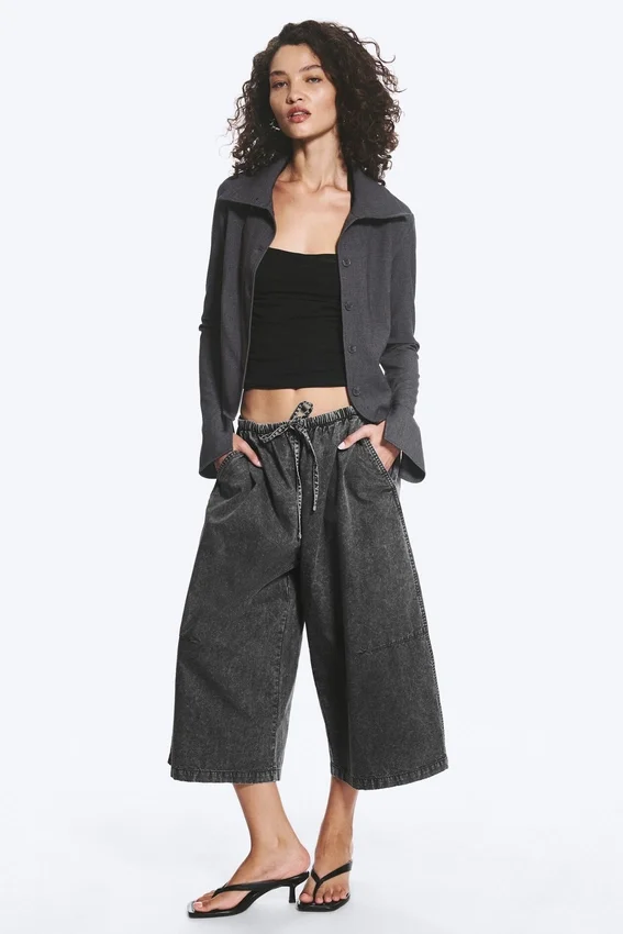 Long-Sleeved Buttoned Shirt – Dark Grey Melange Long-Sleeved Buttoned Shirt – Dark Grey Melange