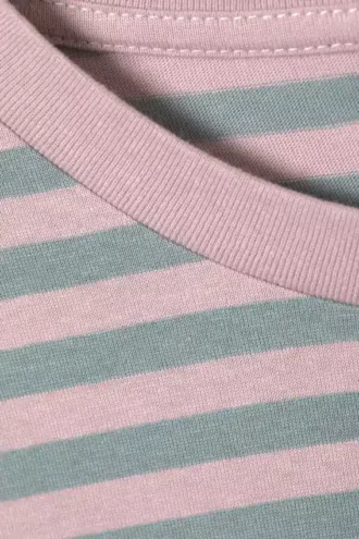 Long-Sleeved Cotton T-Shirt – Pink Stripes Long-Sleeved Cotton T-Shirt – Pink Stripes