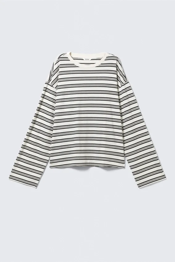 Long-Sleeved Cotton T-Shirt – White – Black Stripes Long-Sleeved Cotton T-Shirt – White – Black Stripes