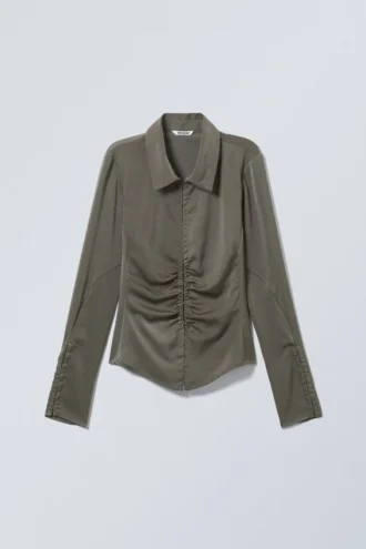Long-Sleeved Fitted Satin Shirt – Dark Mole