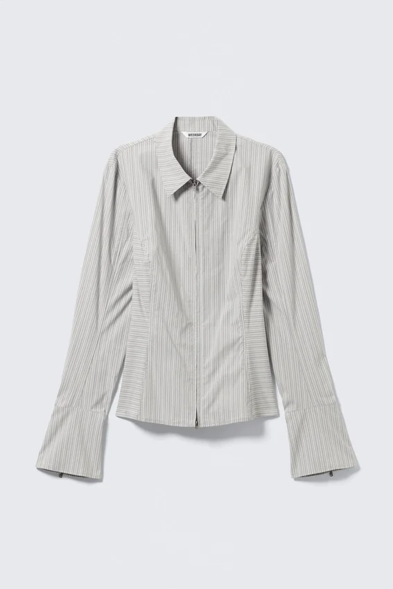 Long-Sleeved Fitted Zip Shirt – Light Grey Stripe Long-Sleeved Fitted Zip Shirt – Light Grey Stripe