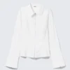 Long-Sleeved Fitted Zip Shirt – White Long-Sleeved Fitted Zip Shirt – White