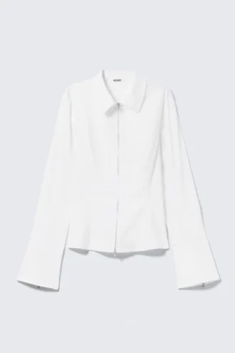 Long-Sleeved Fitted Zip Shirt – White