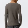 Long-Sleeved Henley T-Shirt – Dark Mole Long-Sleeved Henley T-Shirt – Dark Mole