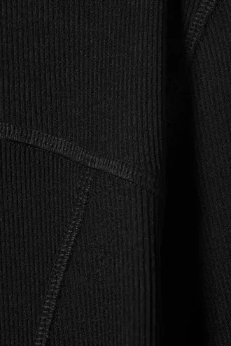 Long-Sleeved Mesh Mock-Neck Top – Black