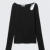 Long-Sleeved Off-Shoulder Top – Black Long-Sleeved Off-Shoulder Top – Black