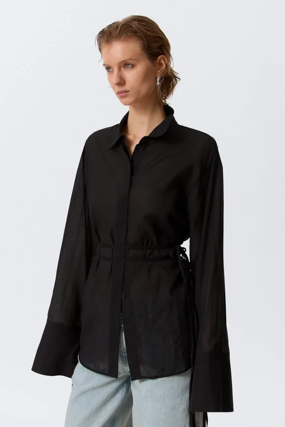 Long-Sleeved Open Back Tie Shirt – Black Long-Sleeved Open Back Tie Shirt – Black
